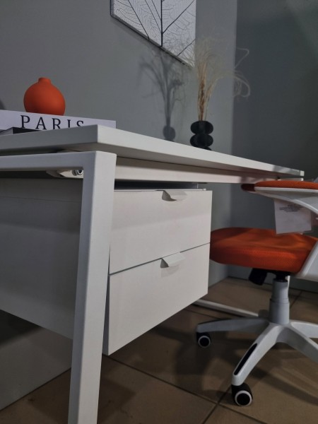 Стол письменный Флай