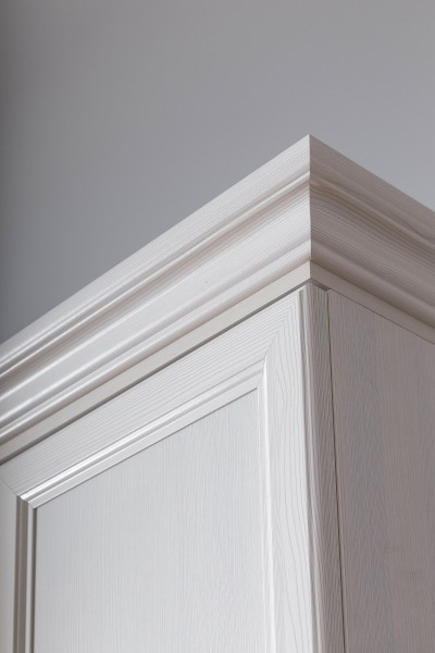 Шкаф трёхдверный с зеркалом Амели